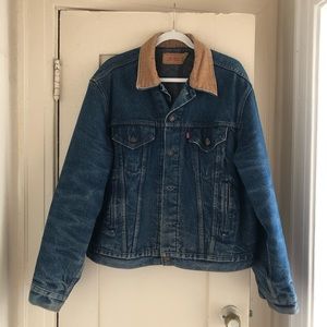 Vintage Levi’s denim jacket!